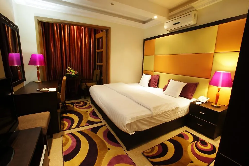 Lavender Home Hotel Beirut 4*,