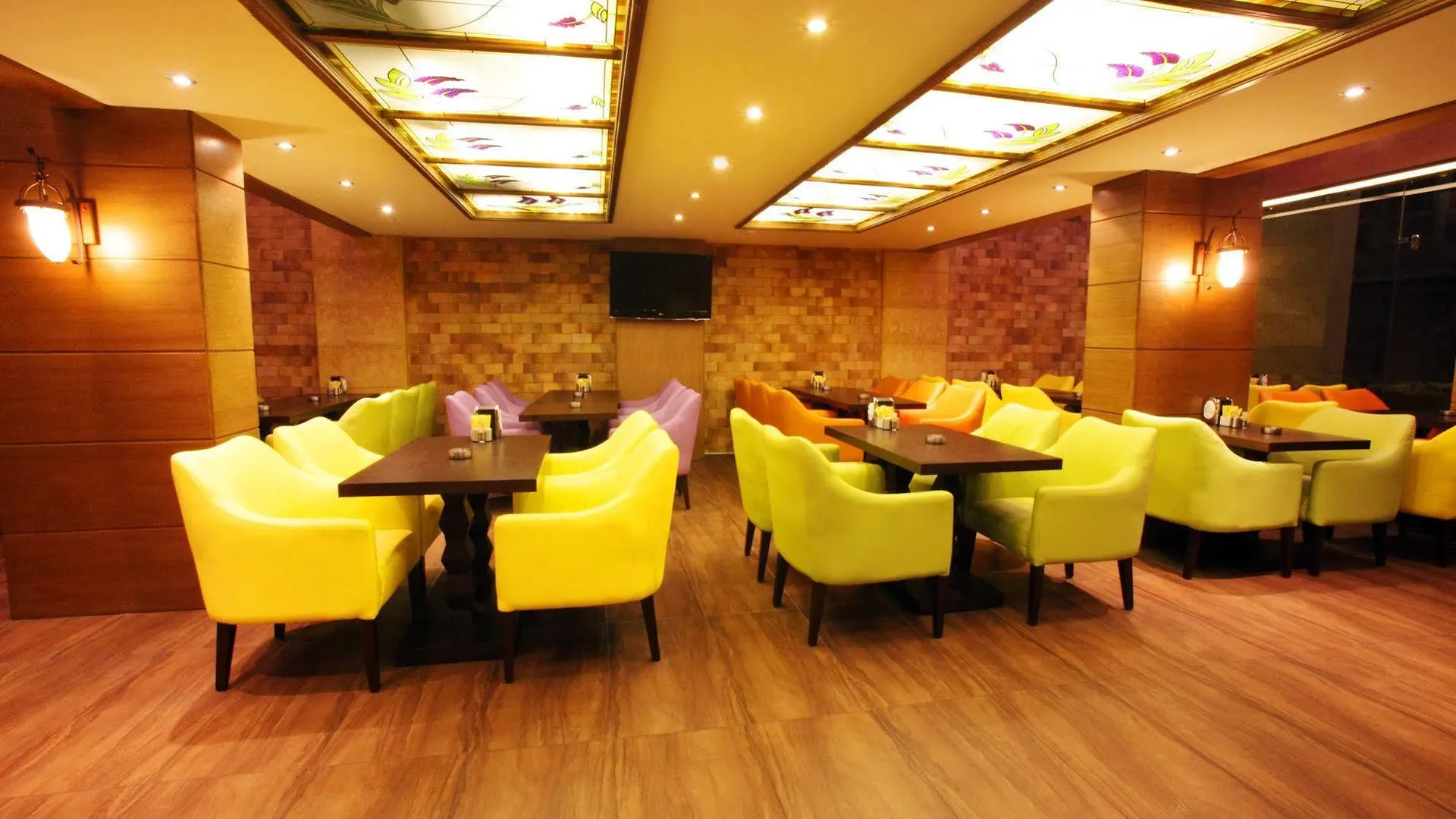 Lavender Home Hotel Beirut 4*,